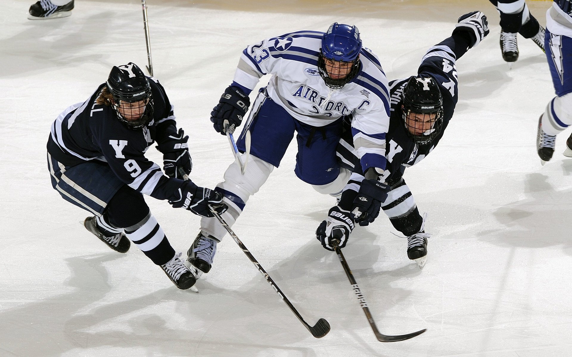 英雄球员！队内纪录最佳进球由他打破，年度进球最多的球员