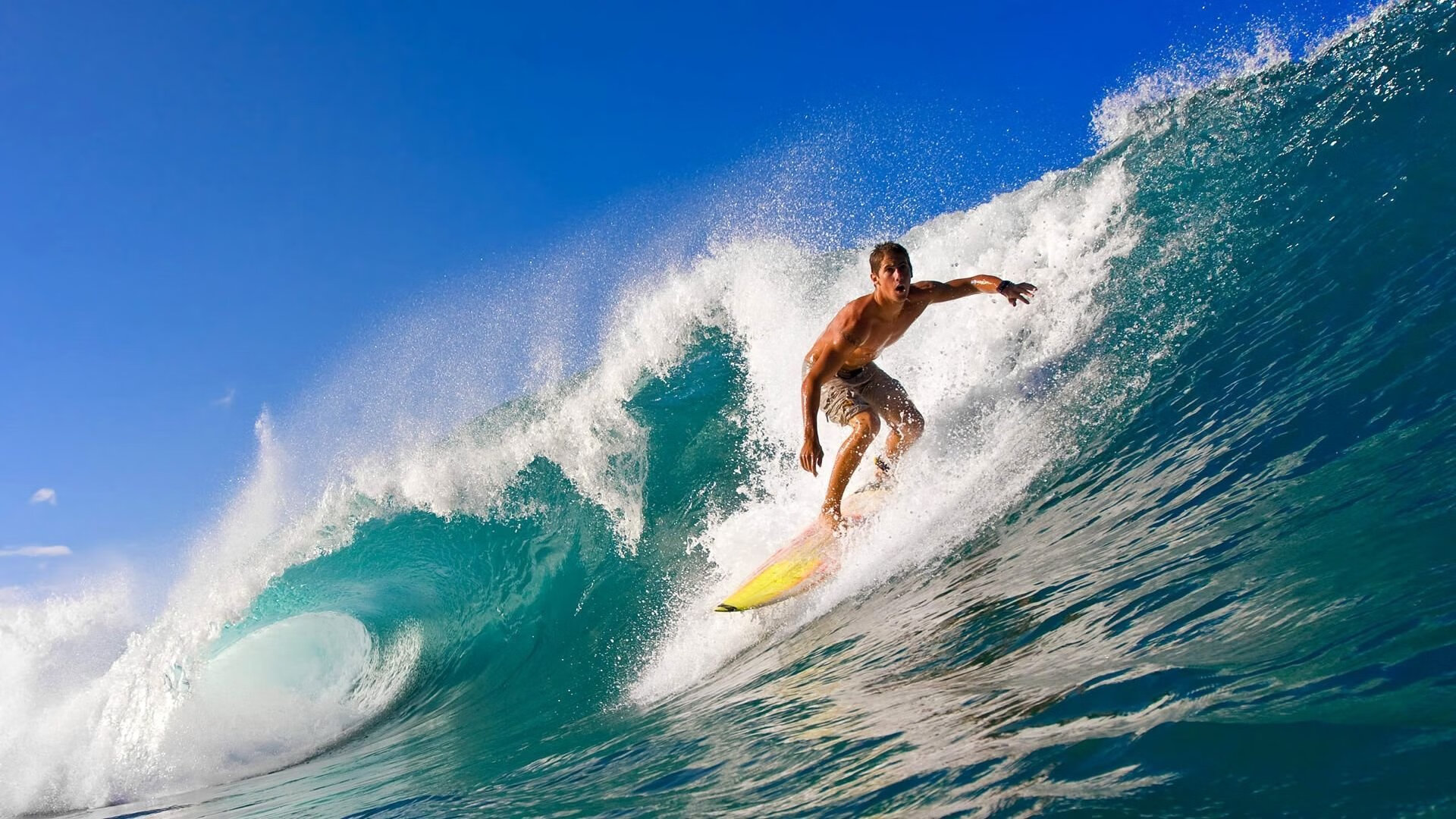 愈发激烈角逐，争夺三分情绪高涨