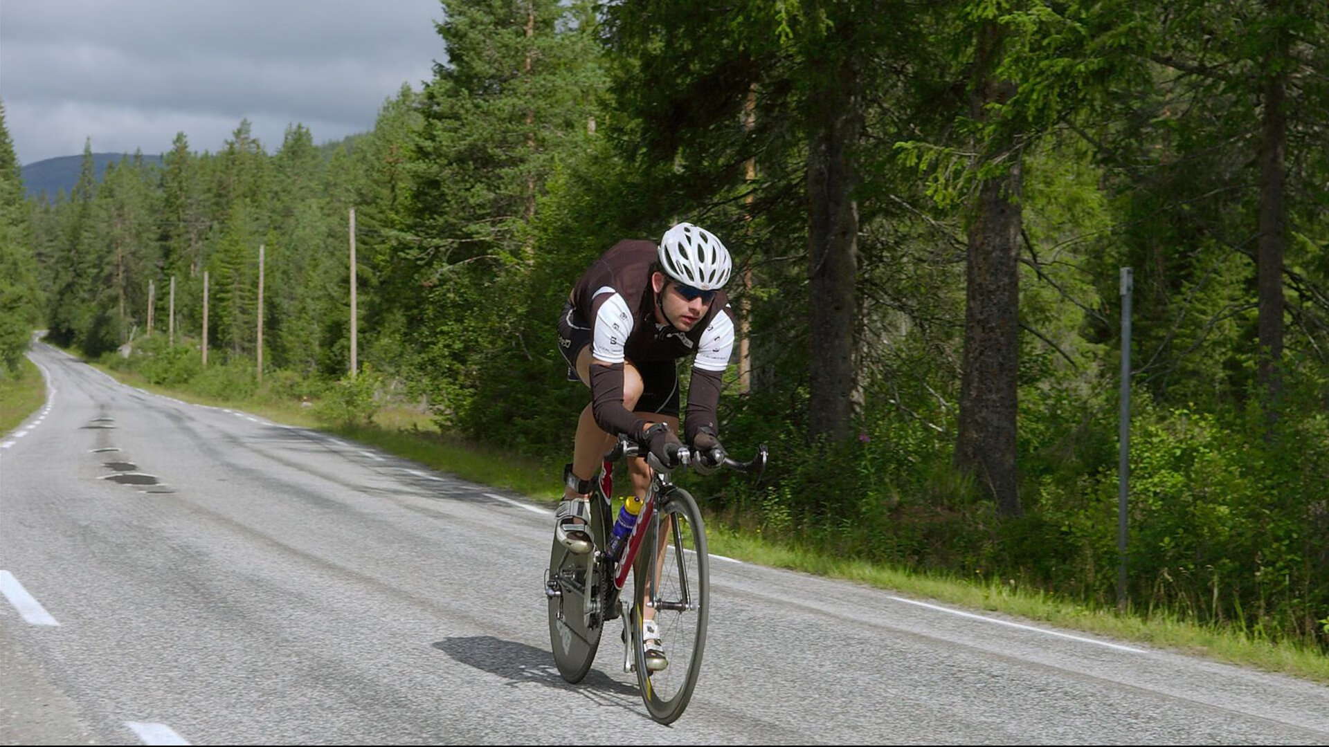 足球青训专业化道路深入推进，职业路径逐渐清晰，足球青训的前景